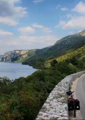 Transdanube Pearls angol nyelvű kiadvány