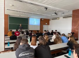 Előadtunk a&nbsp;PTE Műszaki &eacute;s Informatikai Kar&nbsp;m&eacute;rn&ouml;khallgat&oacute;inak